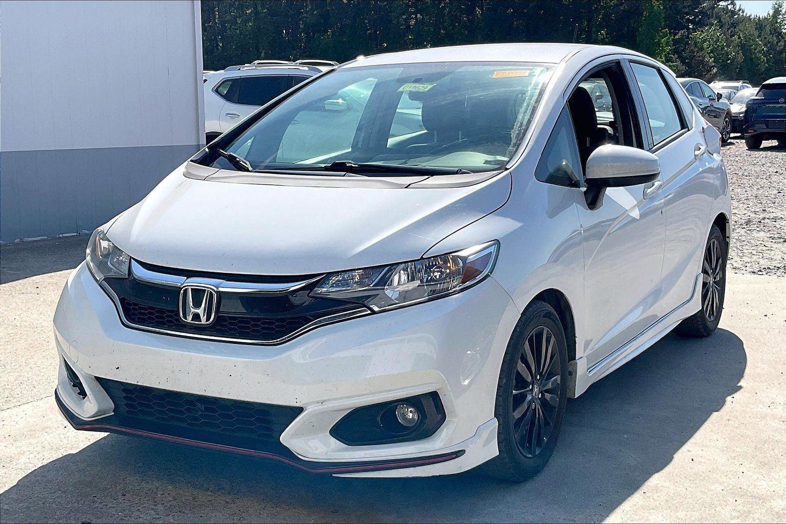 Used 2018 Honda Fit Sport image 2