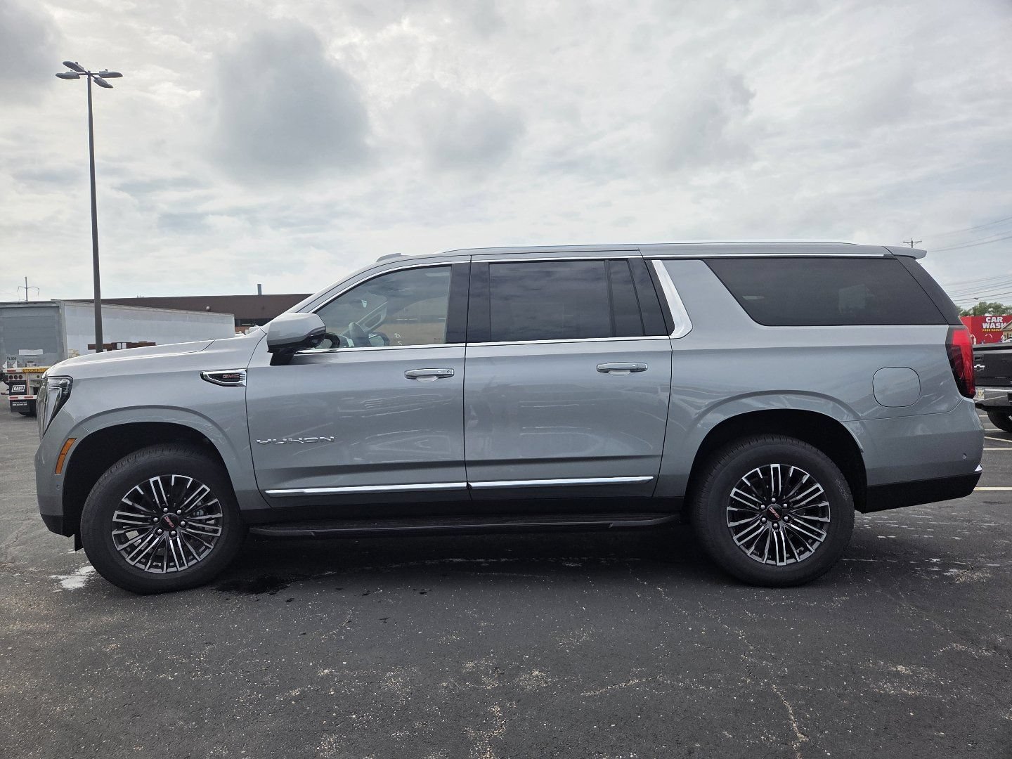 New 2026 GMC Yukon XL Elevation w/ Elevation Premium Package AWD/4WD image 17