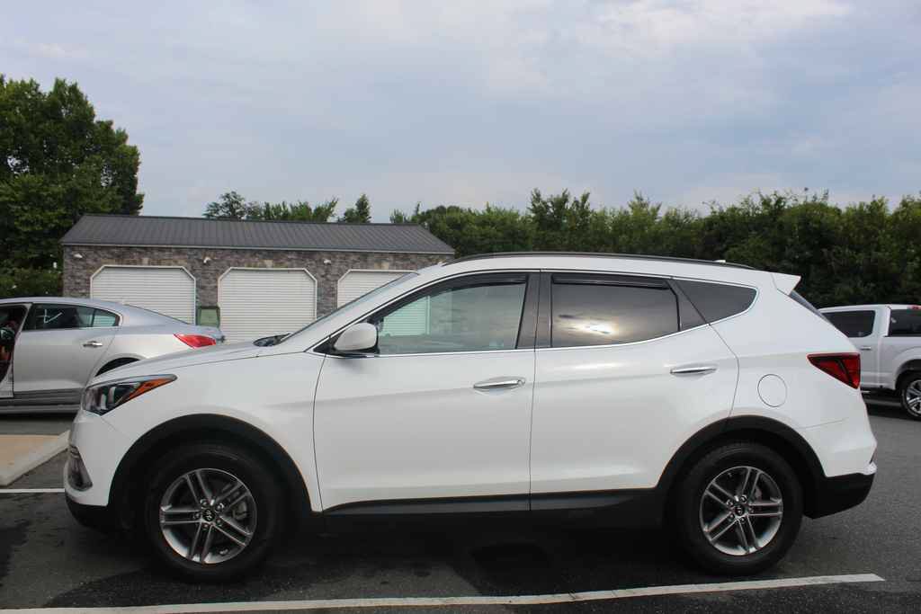 Used 2017 Hyundai Santa Fe Sport AWD/4WD image 11
