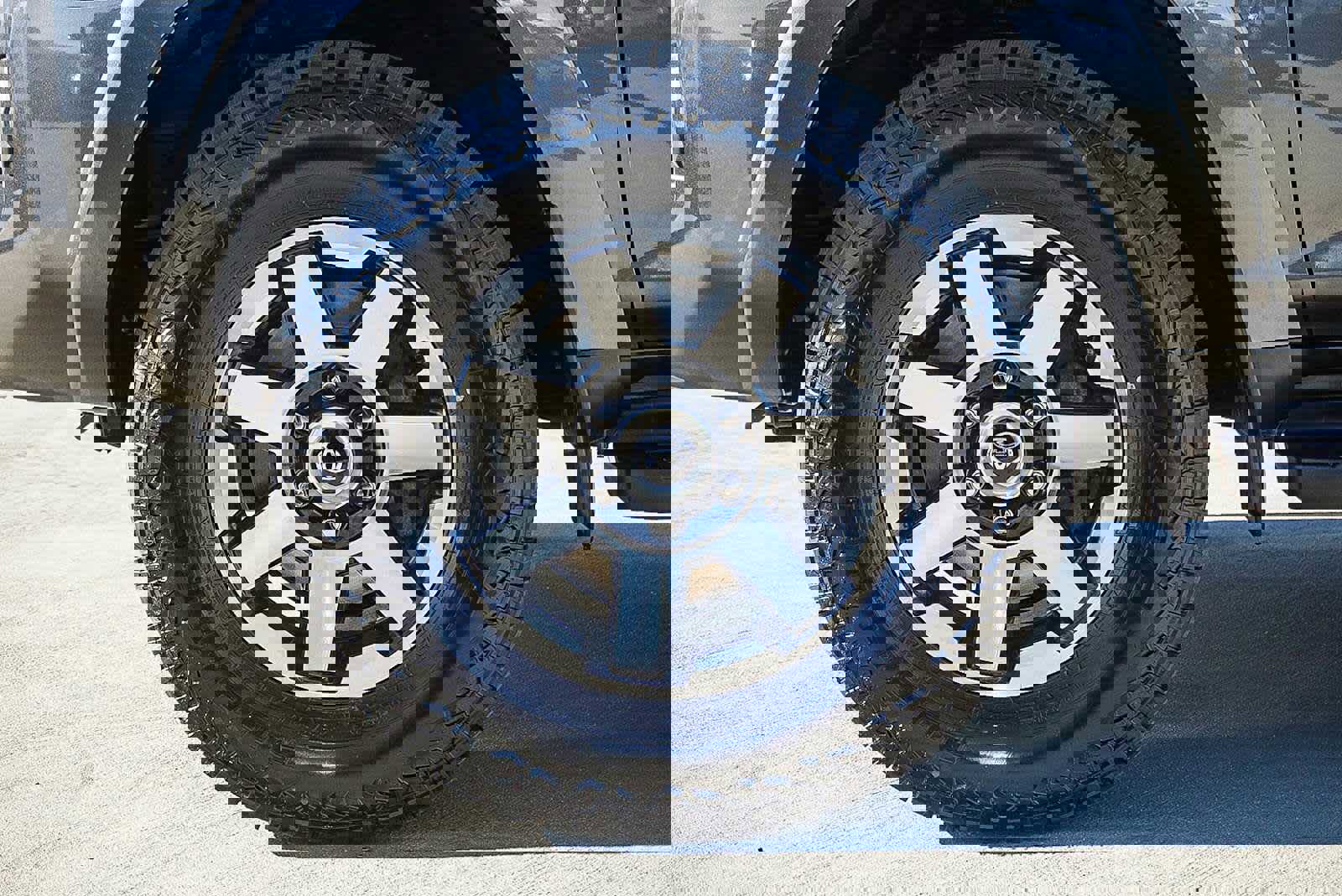 Used 2022 Toyota 4Runner TRD Off-Road Premium image 9