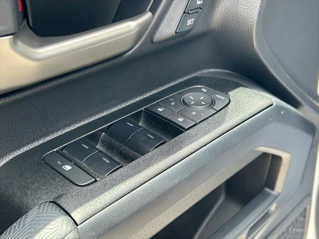 Certified 2025 Toyota 4Runner Platinum AWD/4WD image 26