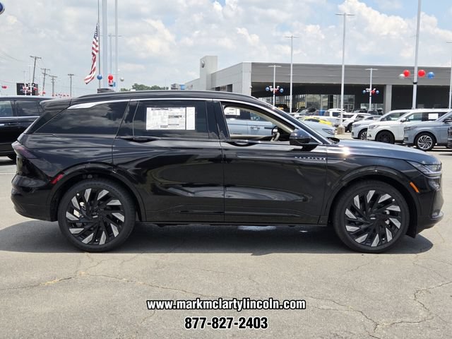 New 2026 Lincoln Nautilus Black Label w/ Jet Appearance Package AWD/4WD image 6