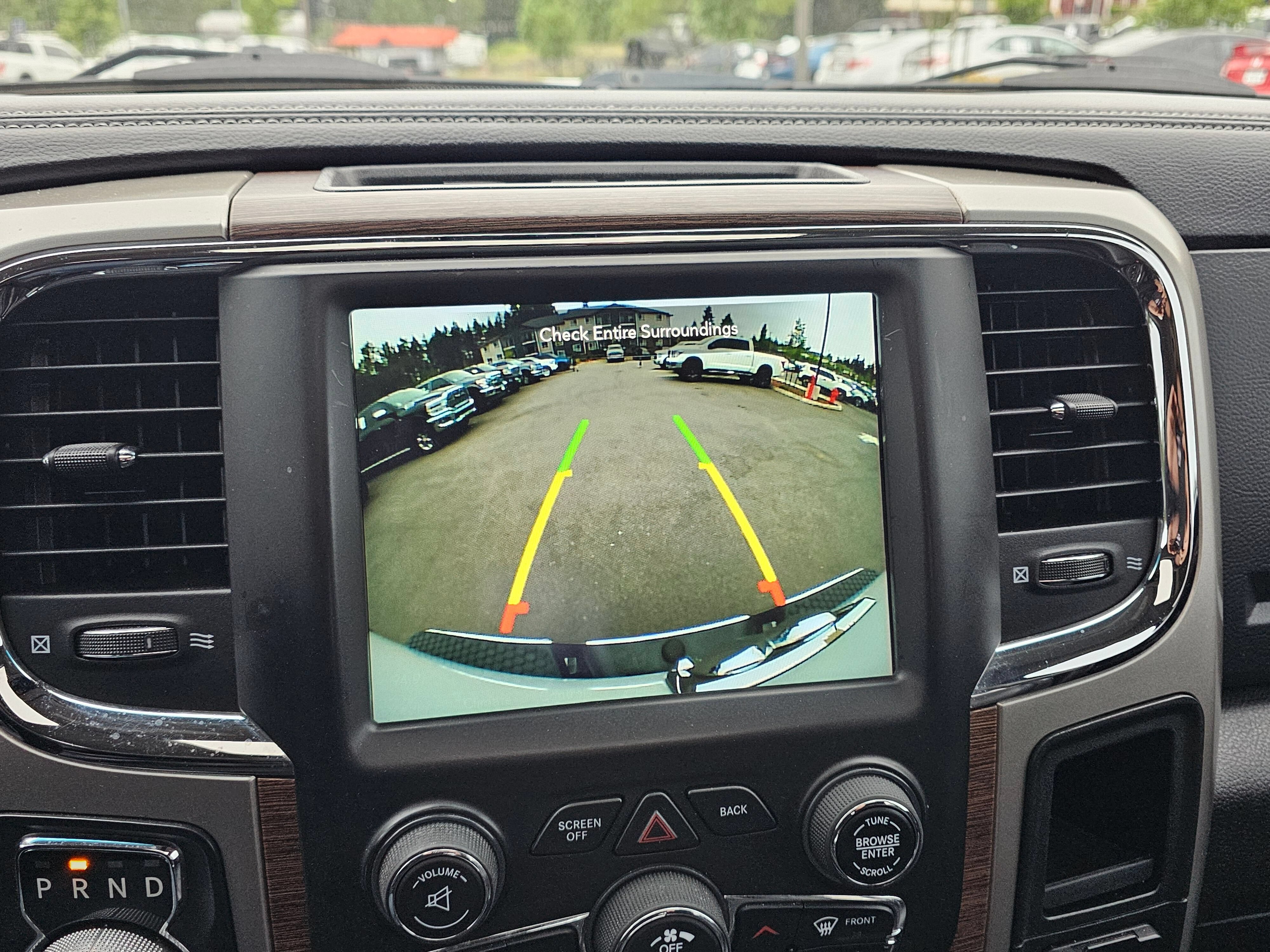Used 2018 RAM 1500 Laramie AWD/4WD image 18