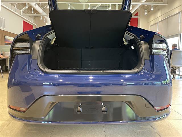 New 2026 Toyota Prius Plug-In Hybrid FWD image 22