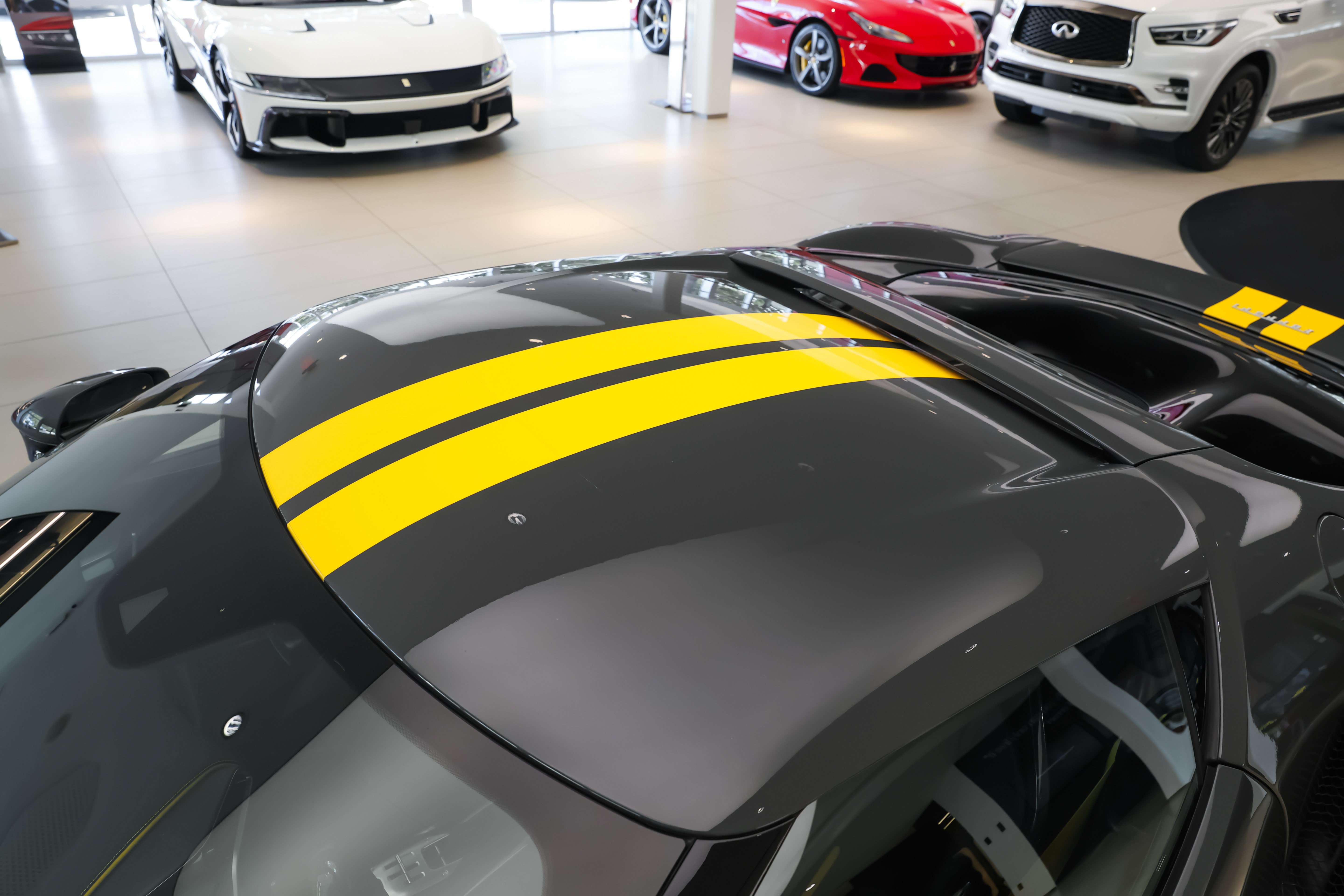 Used 2023 Ferrari 296 GTB RWD image 39