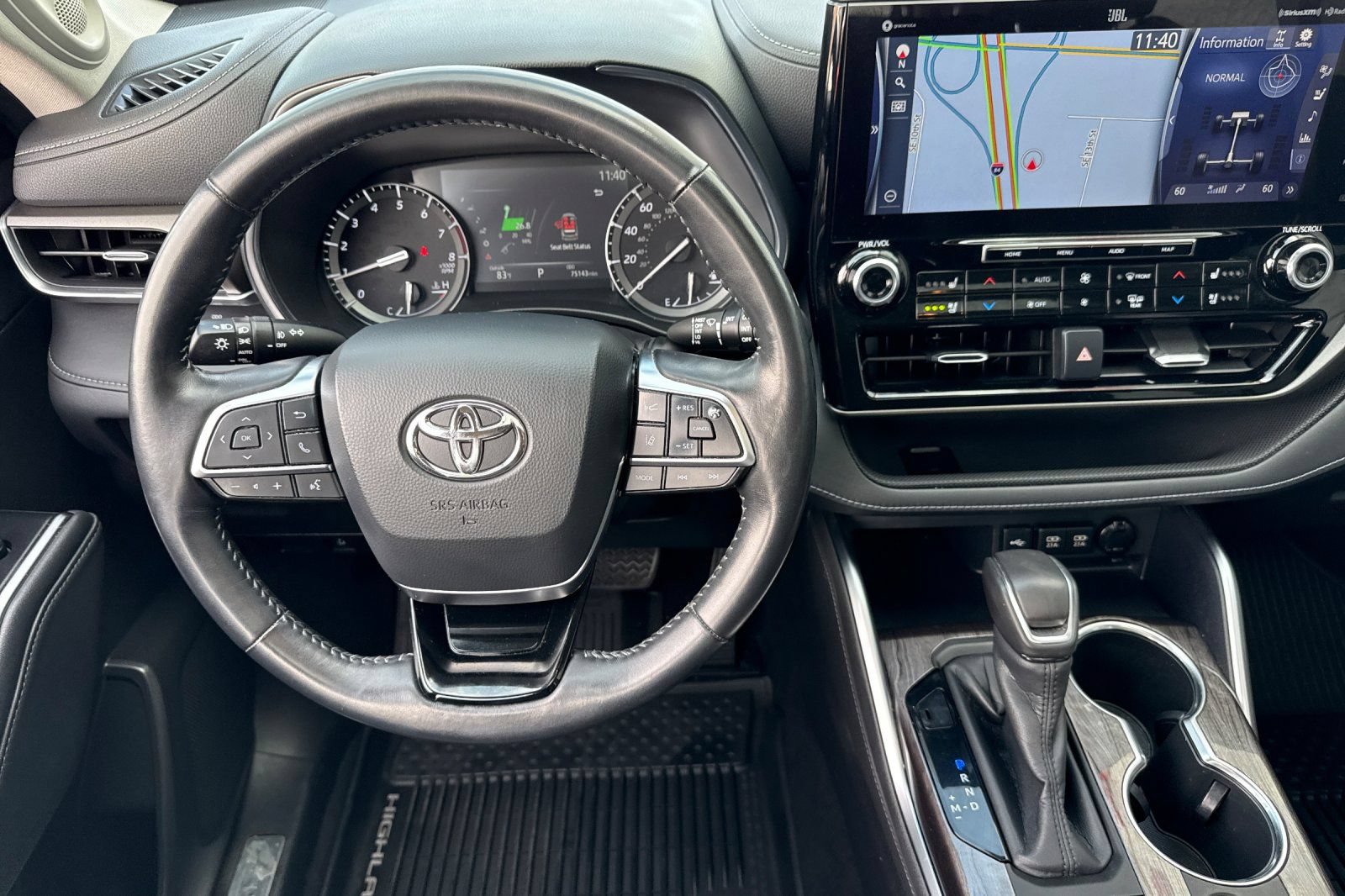 Used 2020 Toyota Highlander Limited AWD/4WD image 11