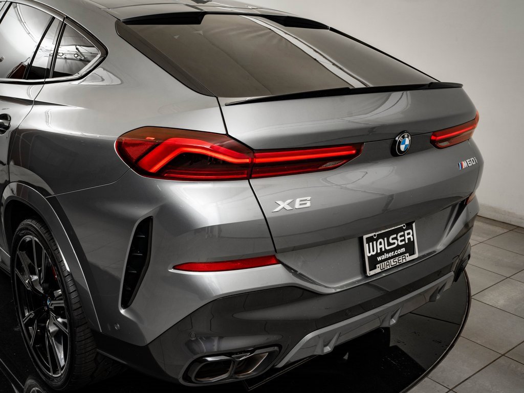 Used 2024 BMW X6 M60i w/ Dynamic Handling Package image 19