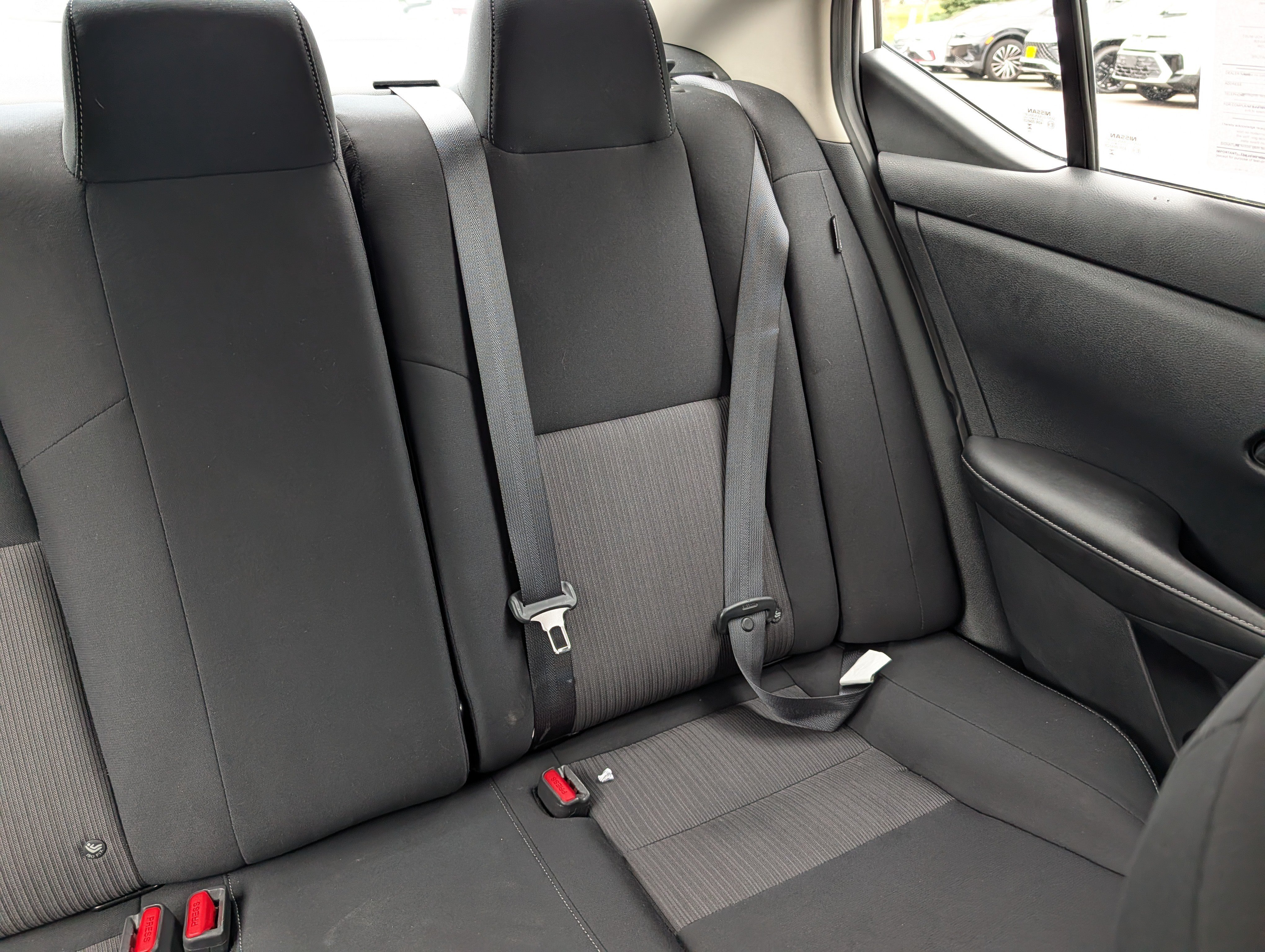 Used 2024 Nissan Sentra SV FWD image 14