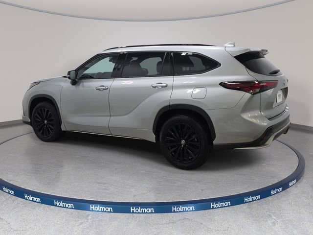 Used 2025 Toyota Highlander XSE AWD/4WD image 8