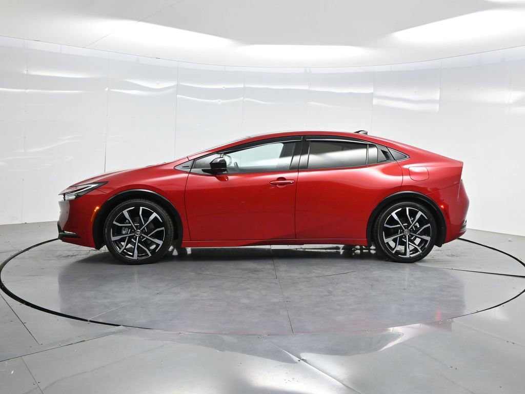 Used 2024 Toyota Prius Prime Premium w/ Advanced Technology Package FWD image 41