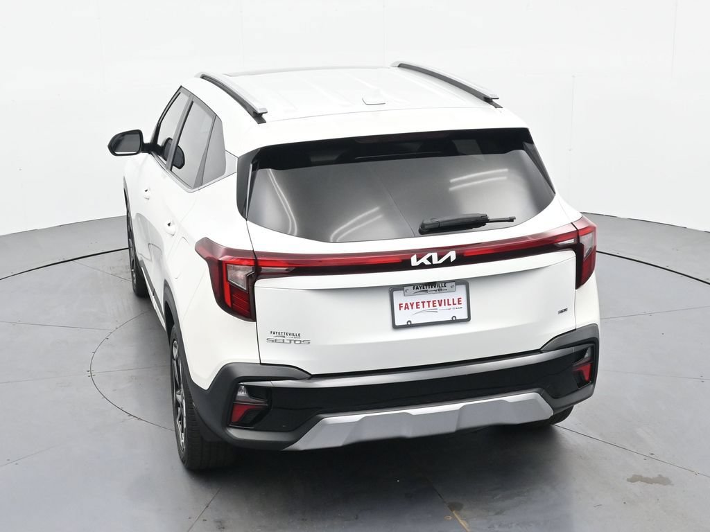 Used 2024 Kia Seltos SX w/ SX Sunroof Package AWD/4WD image 28