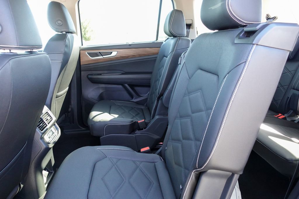 New 2026 Volkswagen Atlas SE image 27