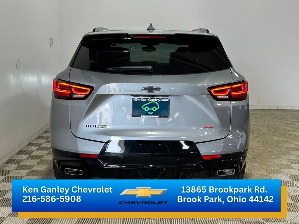 Certified 2024 Chevrolet Blazer RS w/ Enhanced Convenience Package FWD image 5