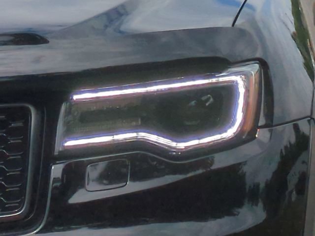 Used 2019 Jeep Grand Cherokee High Altitude AWD/4WD image 17