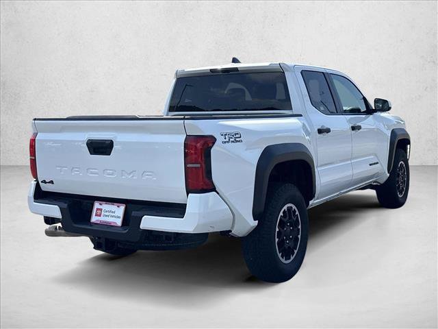 Certified 2025 Toyota Tacoma TRD Off-Road AWD/4WD image 5