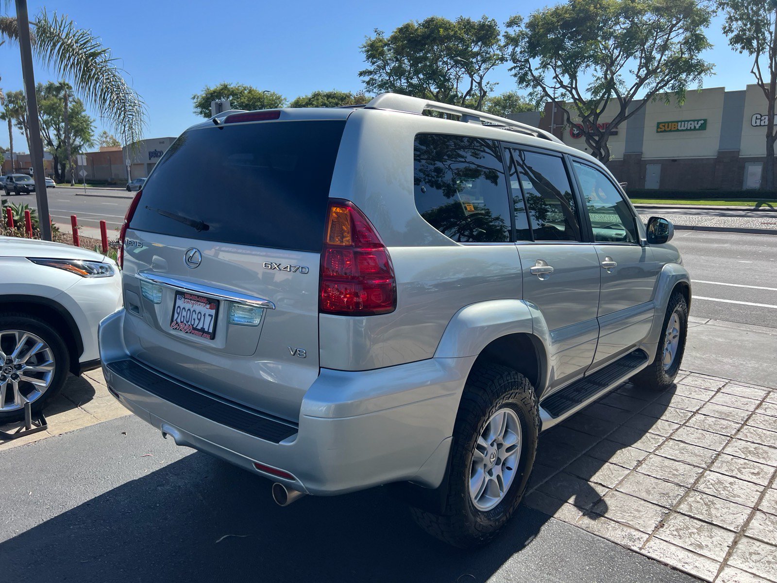 Used 2004 Lexus GX 470 AWD/4WD image 8