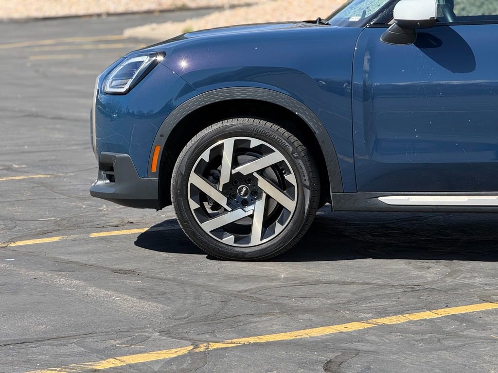 Used 2025 MINI Cooper Countryman S w/ Comfort Package Max image 8