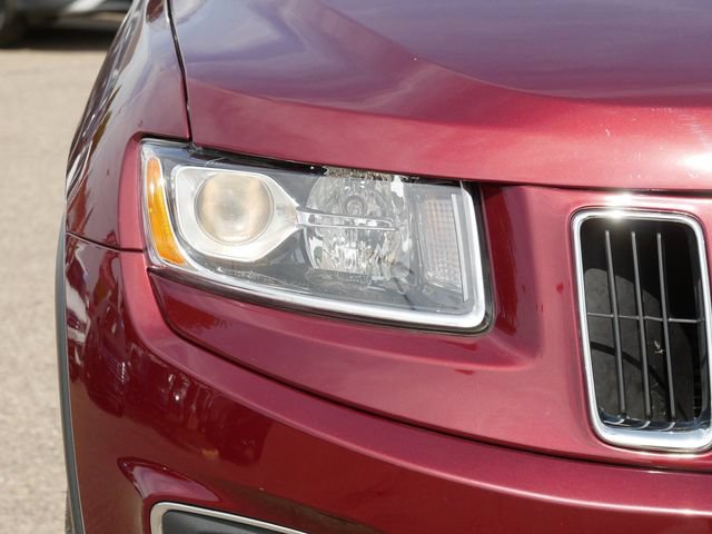 Used 2016 Jeep Grand Cherokee Limited AWD/4WD image 10