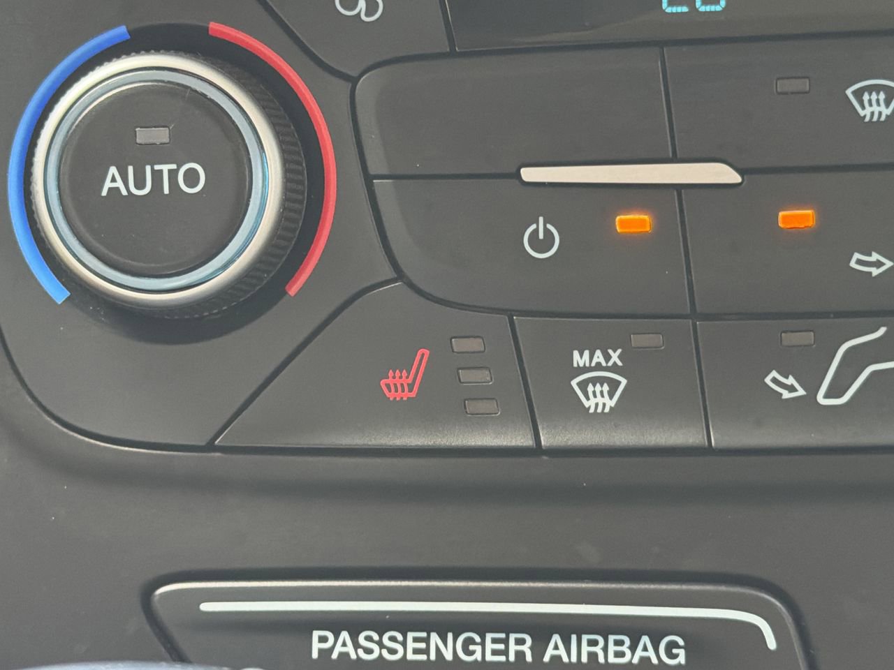 Used 2019 Ford Escape SEL FWD image 24