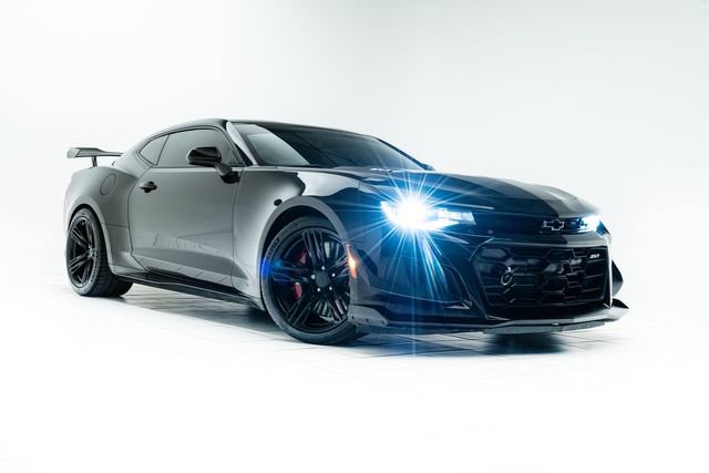Used 2018 Chevrolet Camaro ZL1 image 5