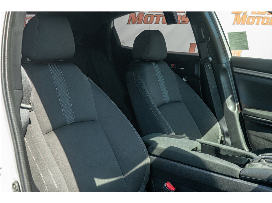 Used 2018 Honda Civic Sport image 7
