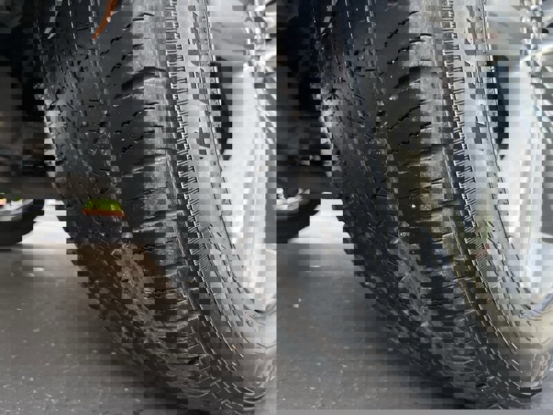 Used 2017 Toyota Camry SE image 18