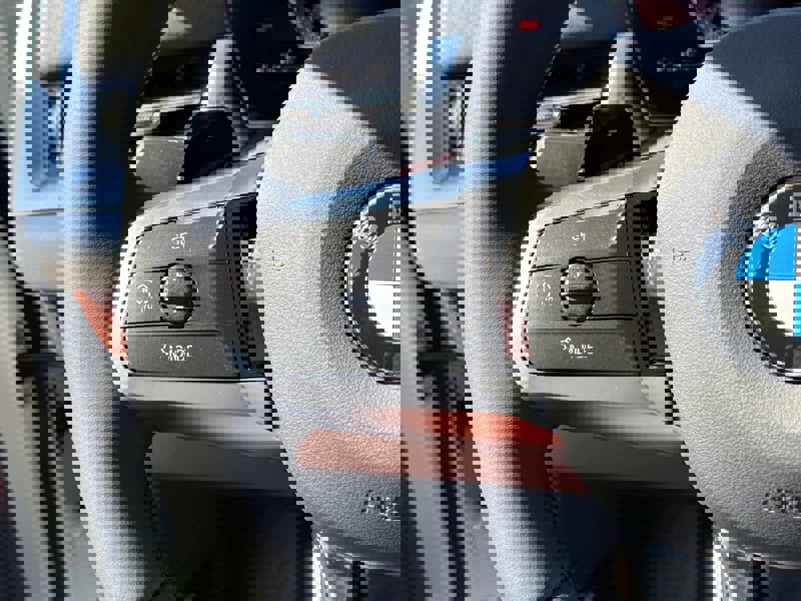 New 2026 BMW X2 xDrive28i w/ Technology Package image 22