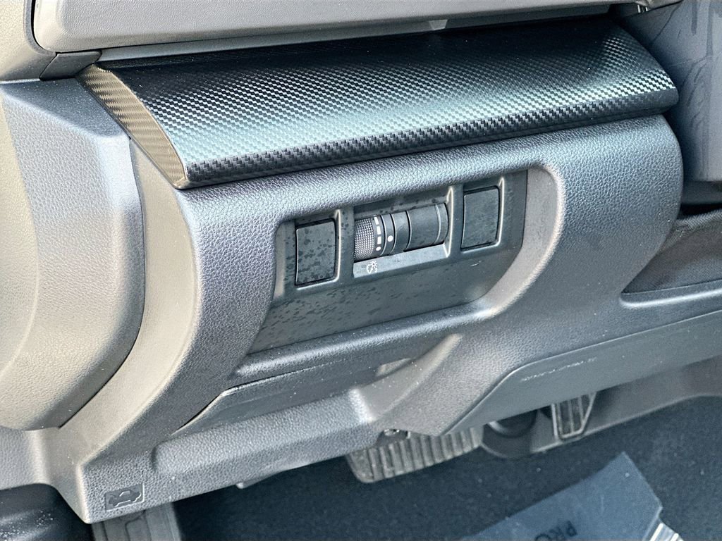 Used 2024 Subaru Crosstrek 2.0i Premium w/ Popular Package #3 image 10