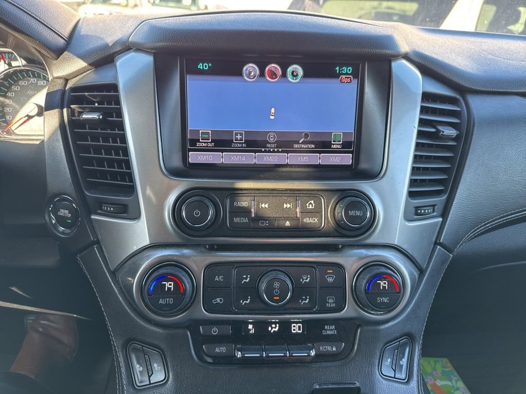 Used 2015 Chevrolet Suburban LT image 8