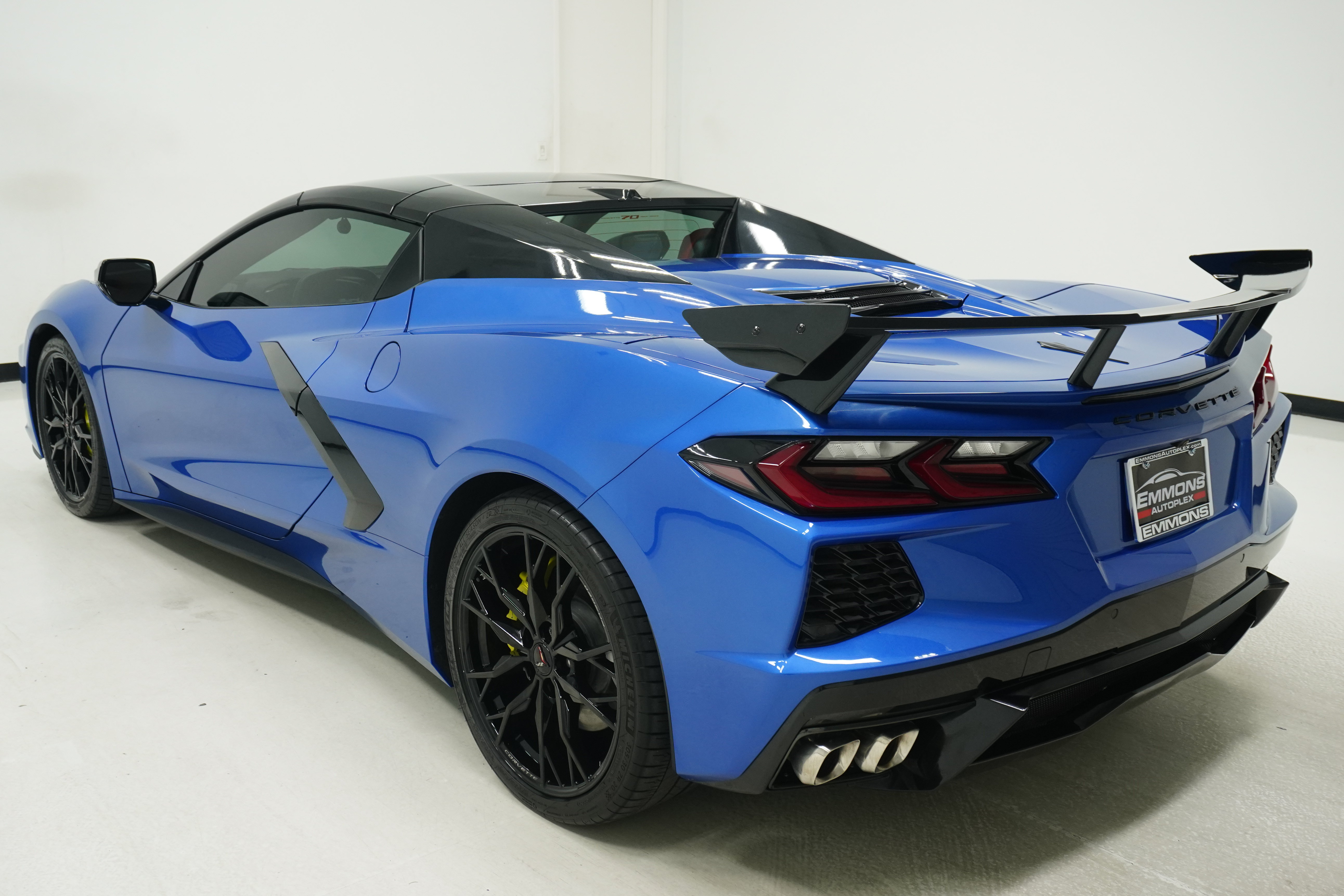 Used 2023 Chevrolet Corvette Stingray Convertible w/ 1LT RWD image 6