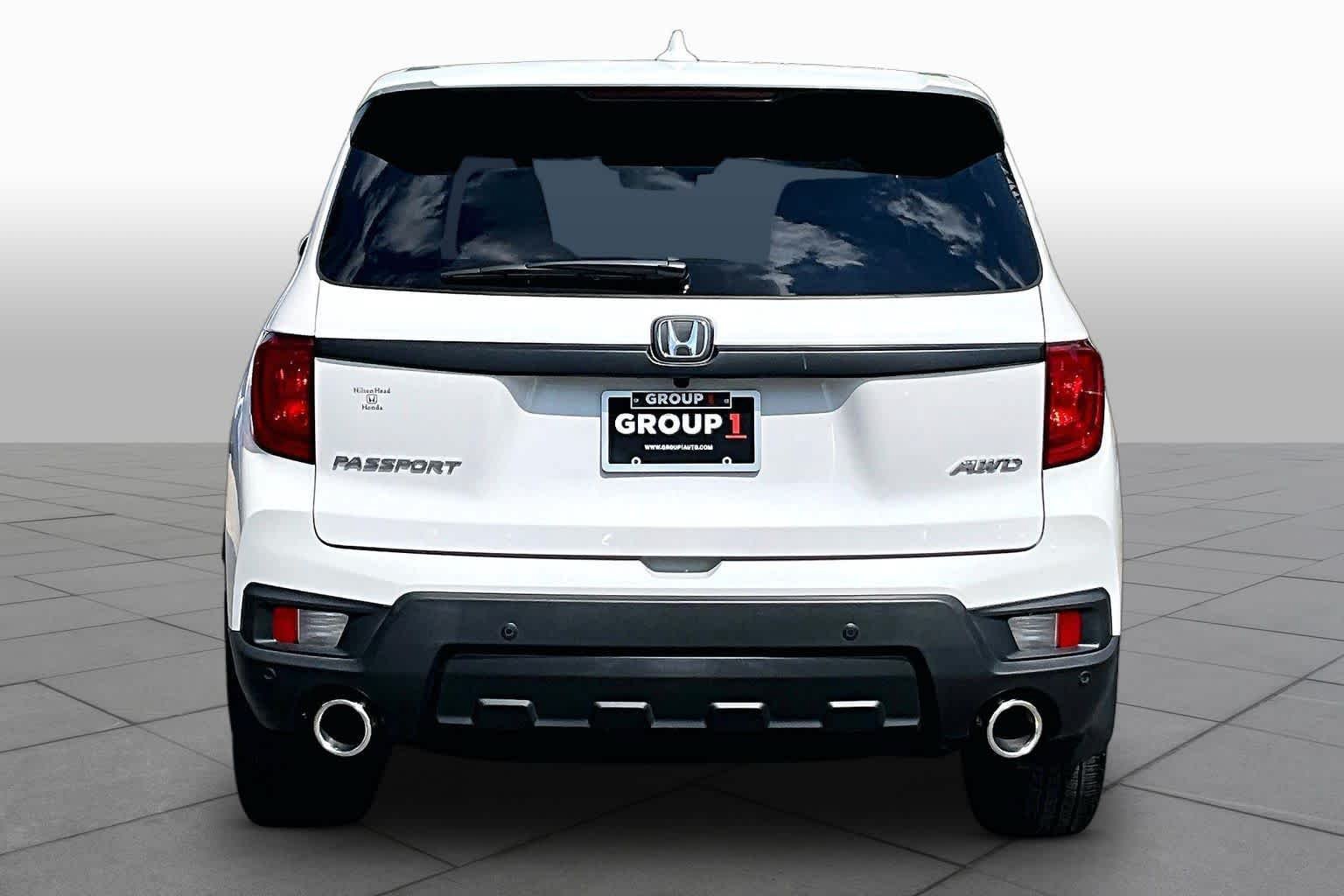 Used 2023 Honda Passport EX-L image 5