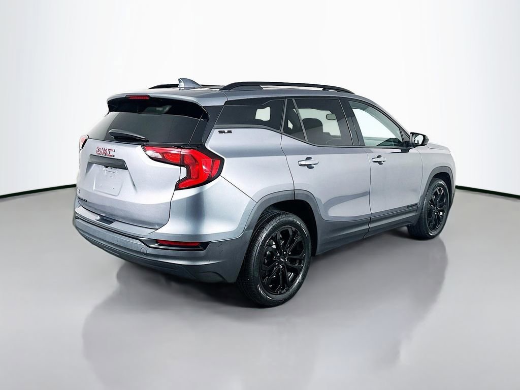 Used 2020 GMC Terrain SLE w/ Elevation Edition image 7