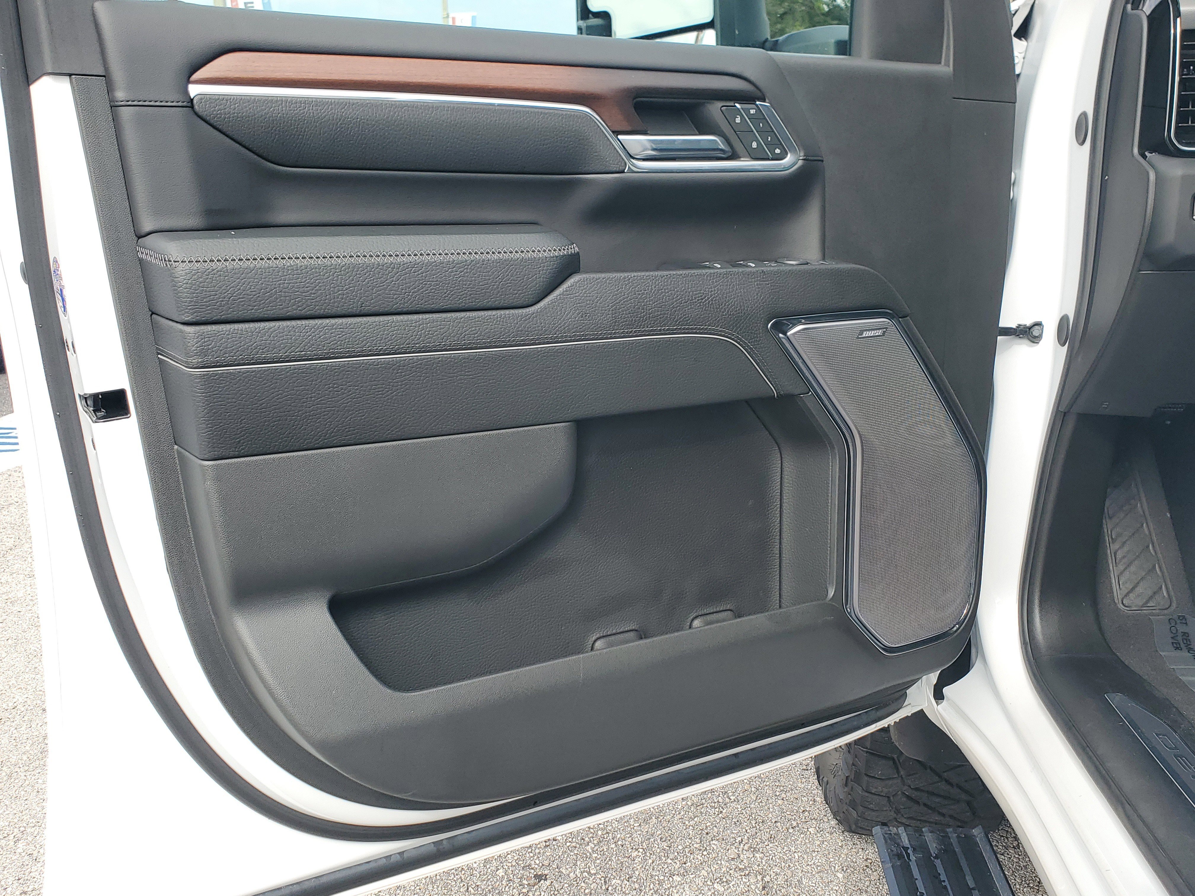 Used 2024 GMC Sierra 2500 Denali w/ Denali Reserve Package image 19