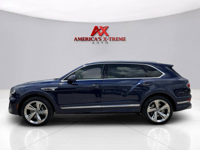 Used 2023 Bentley Bentayga Extended Wheelbase image 2