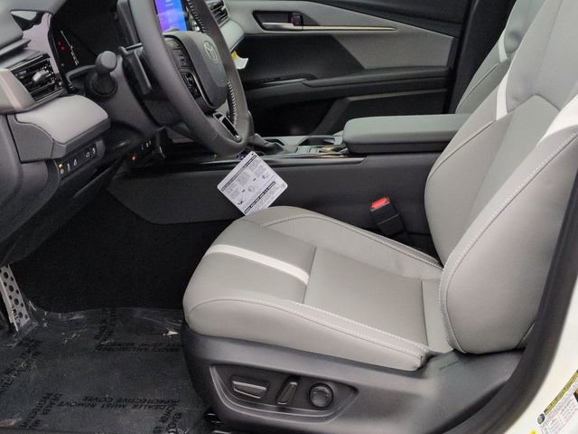 Certified 2026 Toyota Camry SE w/ Convenience Package image 13