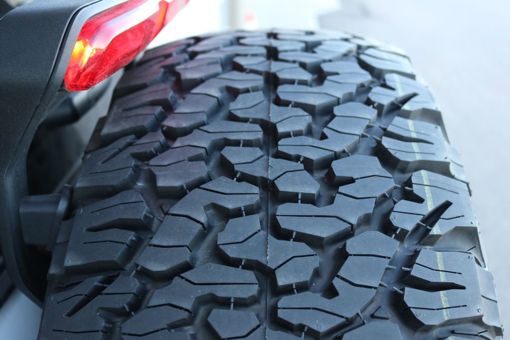 Used 2024 Ford Bronco Raptor w/ Interior Carbon Fiber Pack 6 image 29