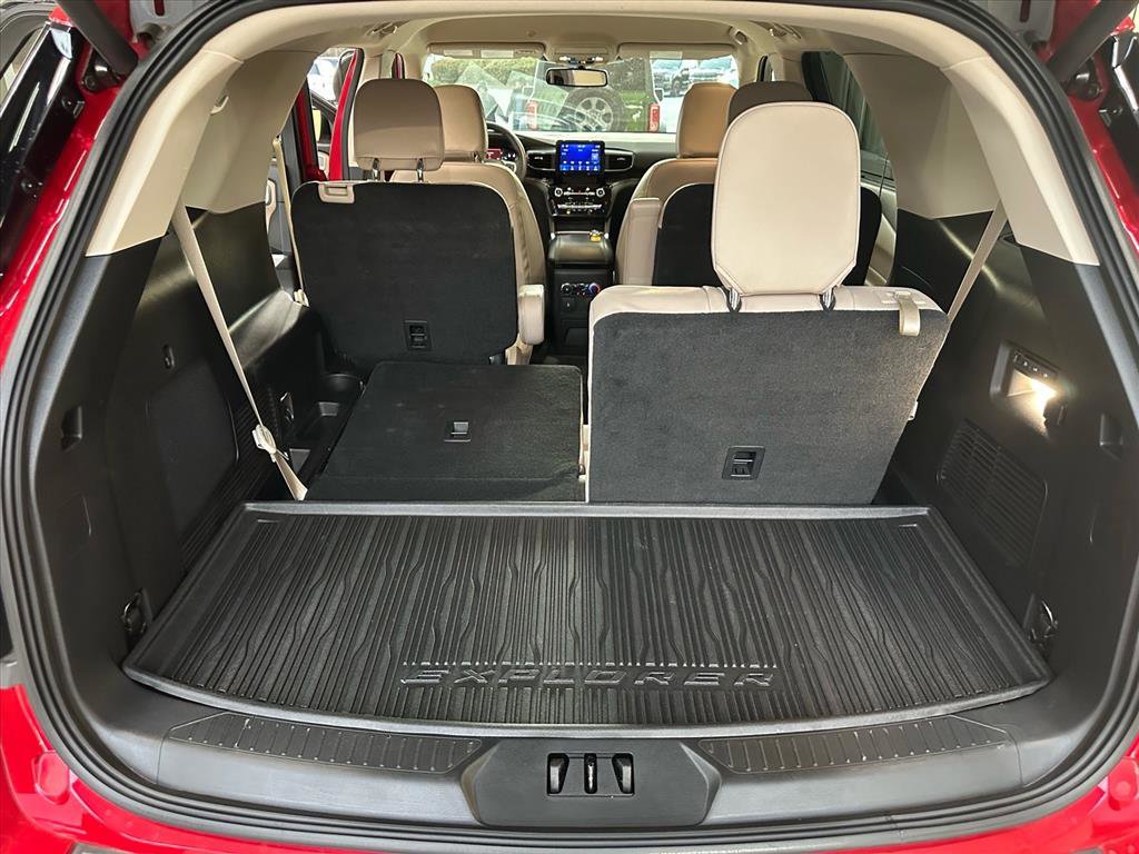 Certified 2022 Ford Explorer Limited w/ Equipment Group 301A image 27