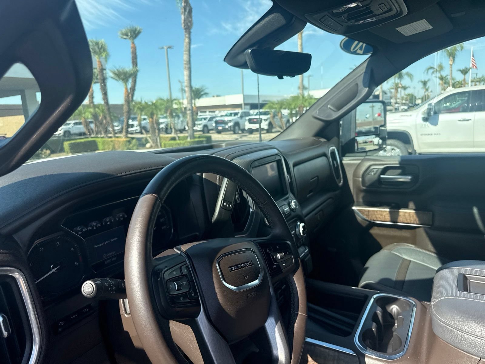 Certified 2020 GMC Sierra 2500 Denali w/ Denali Ultimate Package AWD/4WD image 33