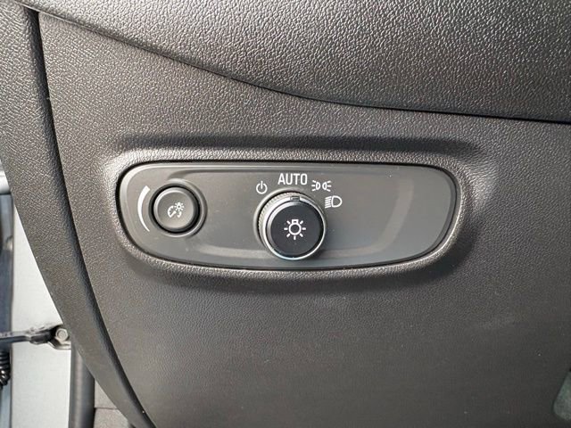 Used 2024 Chevrolet Equinox LT image 25