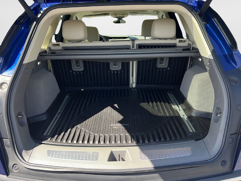 Used 2023 Cadillac XT5 Premium Luxury FWD image 17