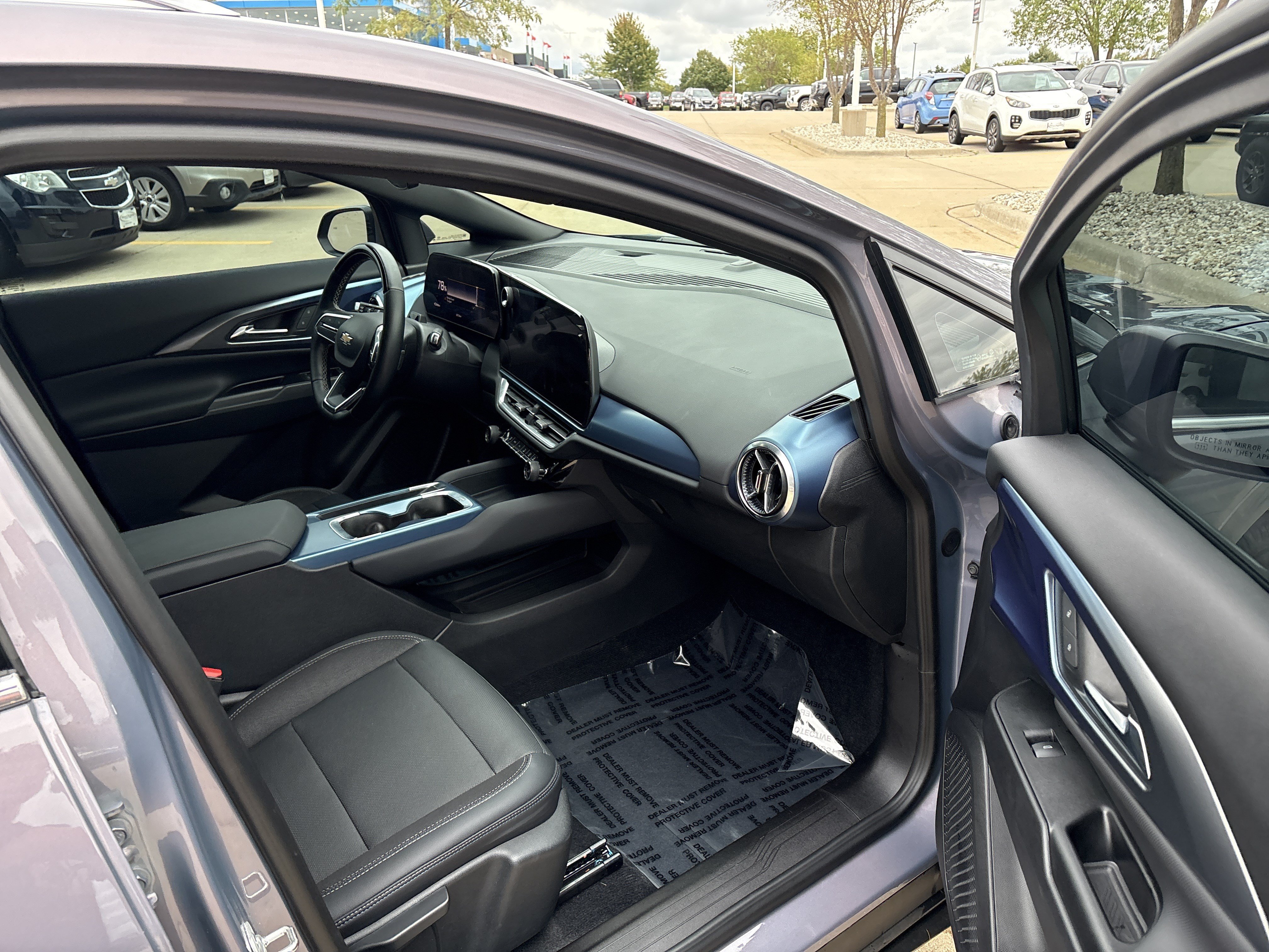 Used 2024 Chevrolet Equinox EV LT w/ Active Safety Package 3 FWD image 14
