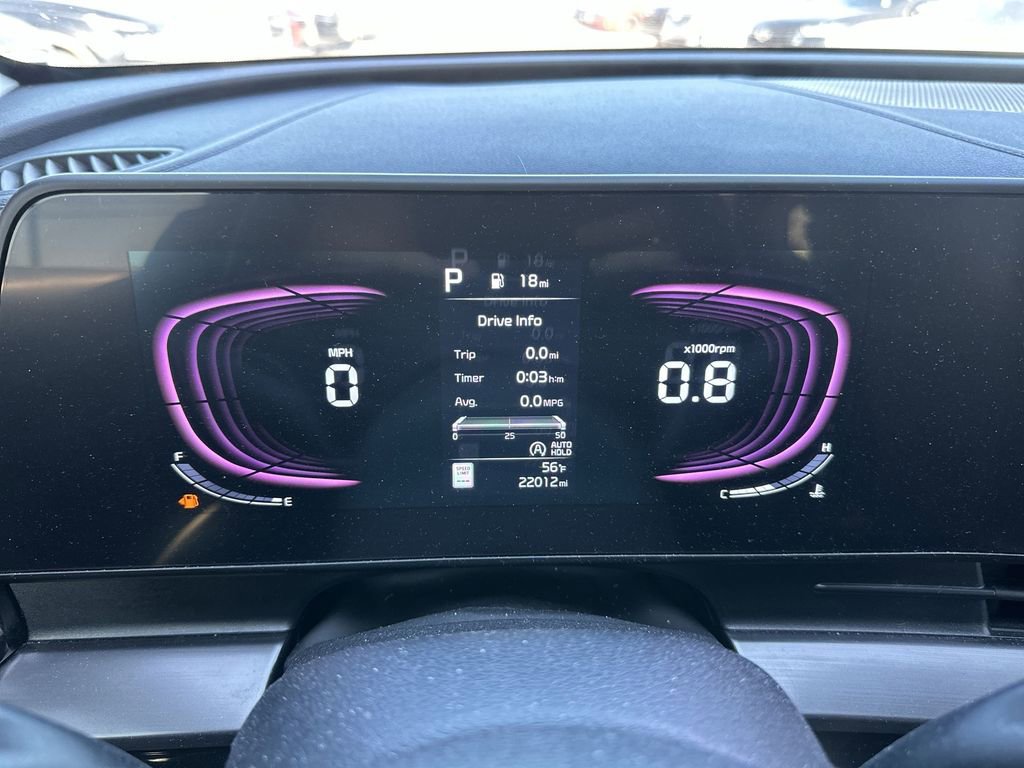 Used 2025 Kia Sportage EX image 15