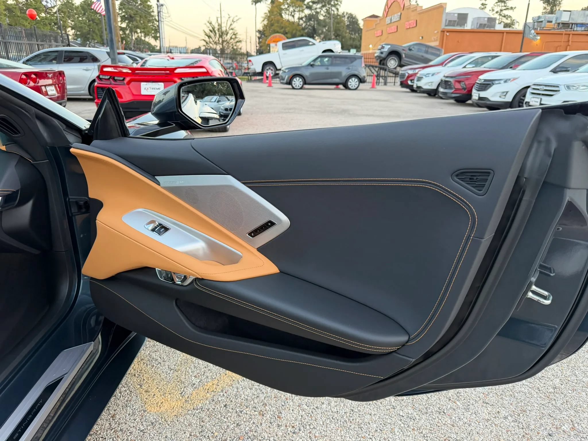 Used 2020 Chevrolet Corvette Stingray Preferred Cpe w/ 2LT Preferred Equipment Group RWD image 19