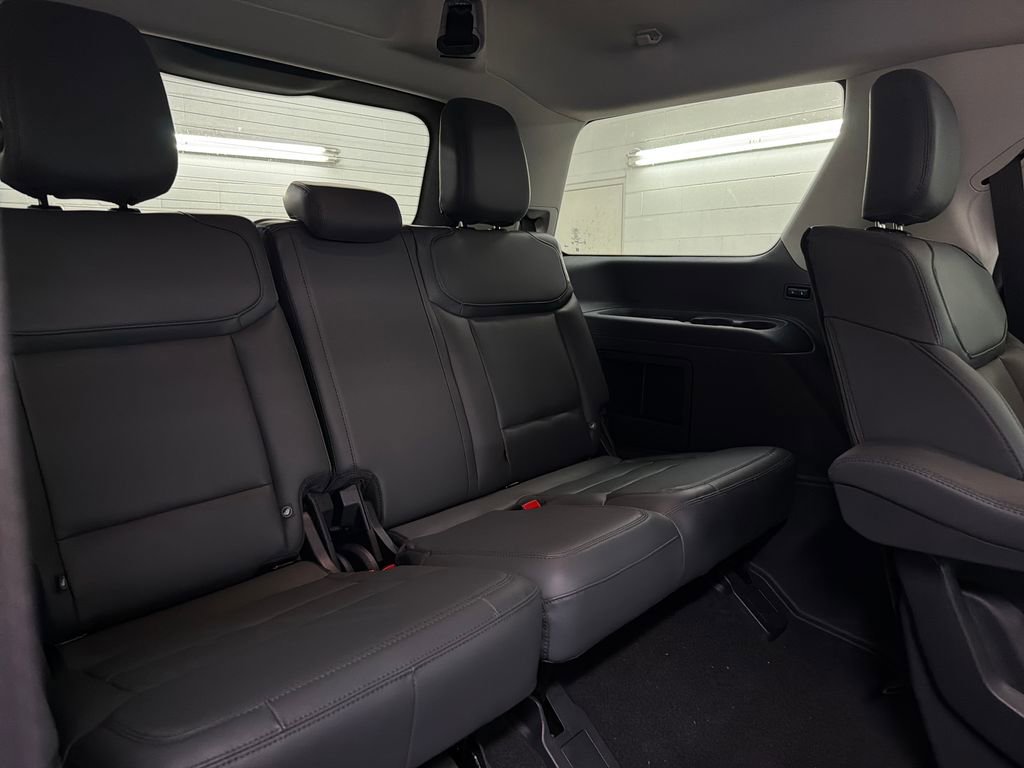 New 2026 Ford Expedition Active RWD image 30
