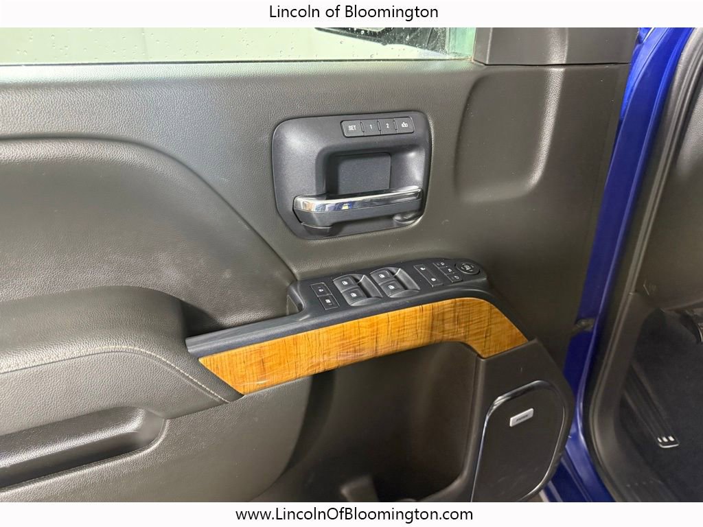 Used 2014 GMC Sierra 1500 SLT w/ SLT Crew Cab Value Package image 19