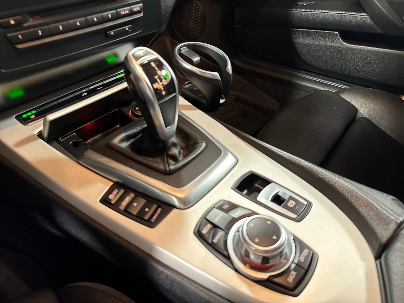 Used 2015 BMW Z4 sDrive28i RWD image 22