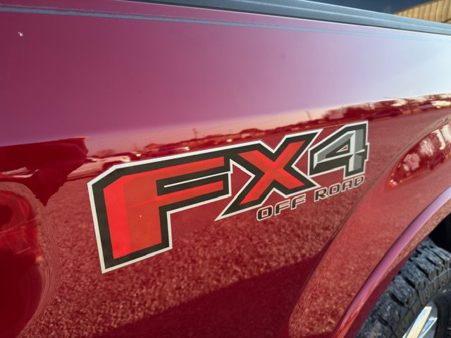 Used 2015 Ford F150 Lariat w/ Equipment Group 502A Luxury image 14