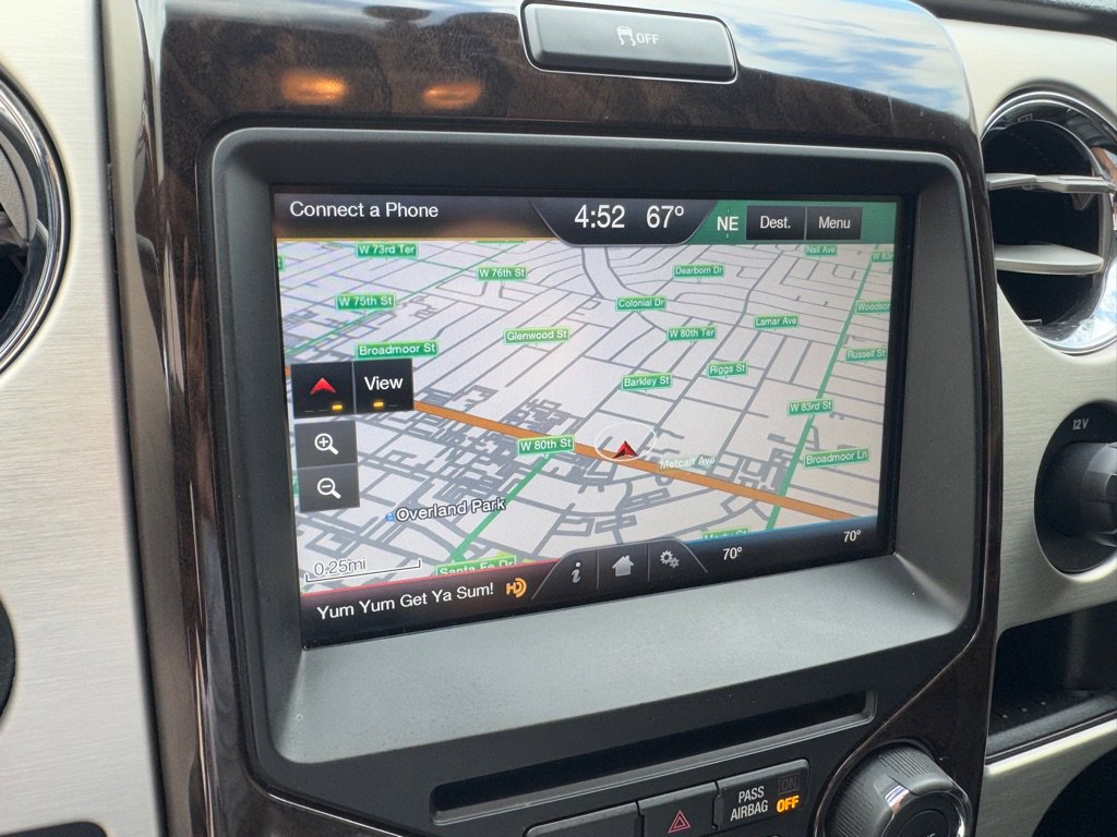 Used 2014 Ford F150 Platinum image 18