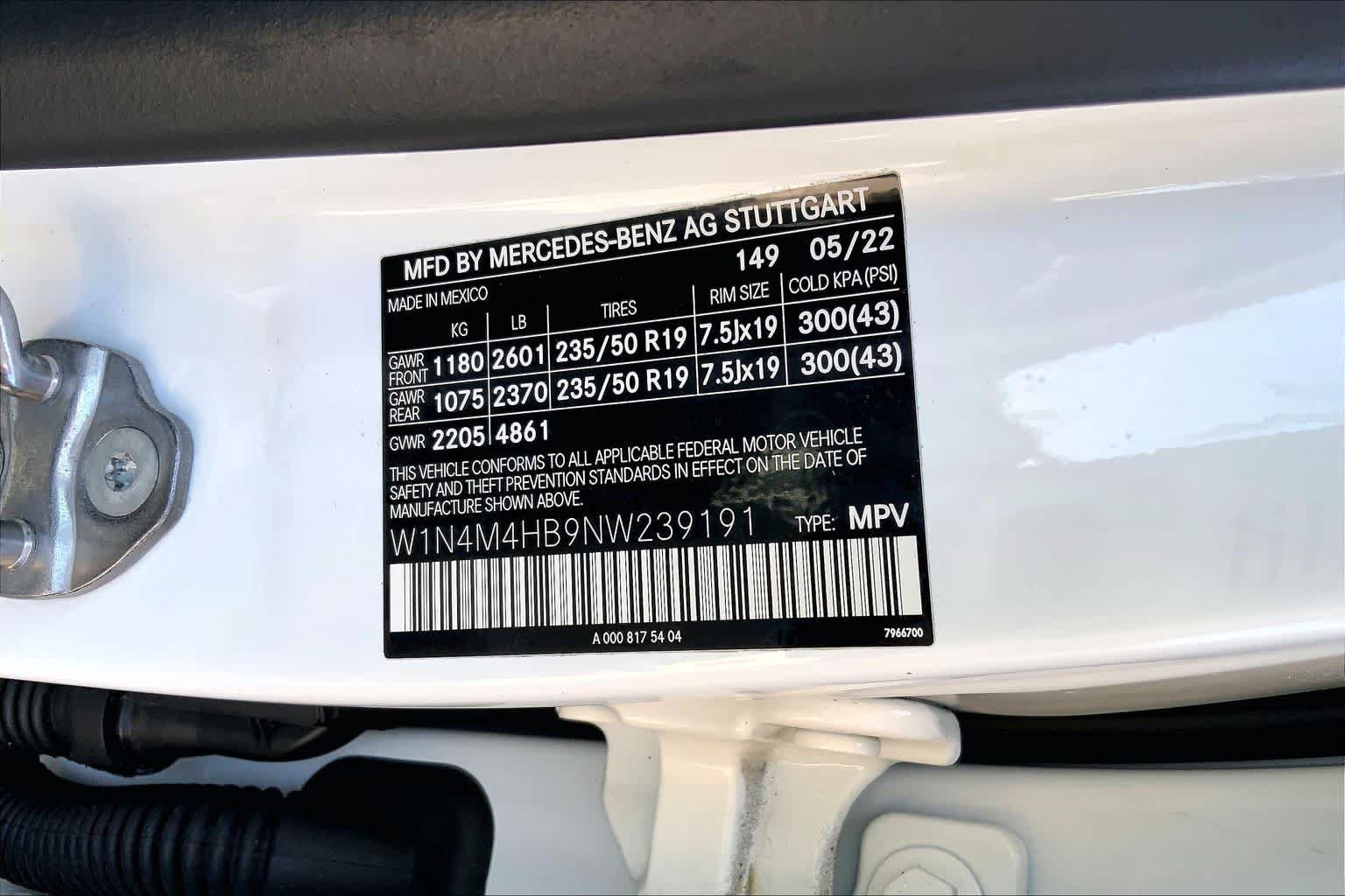 Certified 2022 Mercedes-Benz GLB 250 4MATIC image 37