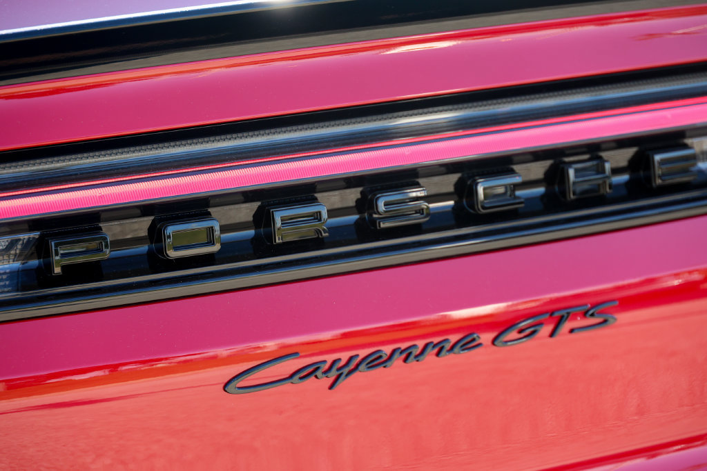 New 2026 Porsche Cayenne GTS AWD/4WD image 21